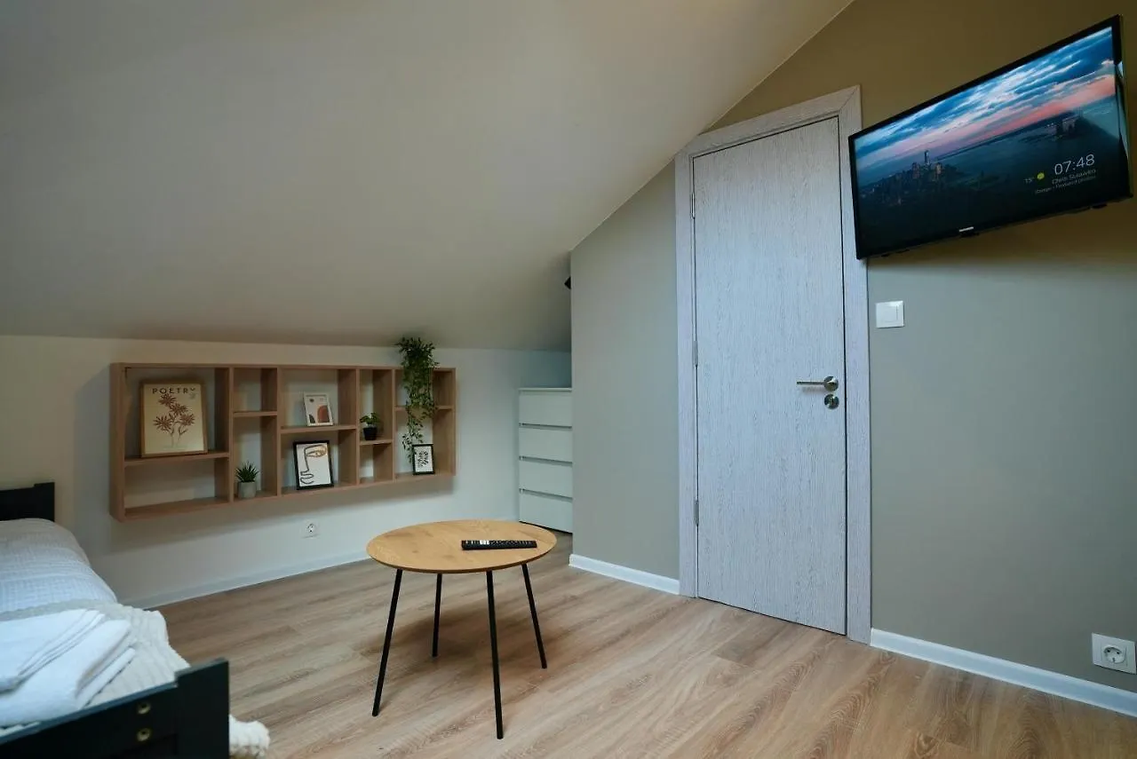 Apartamento Lily'S Studio 3 By Bulgarentals - Central Sófia